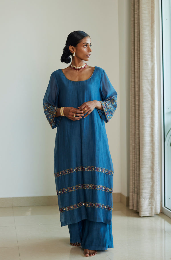 Blue Rekha Kurta Set