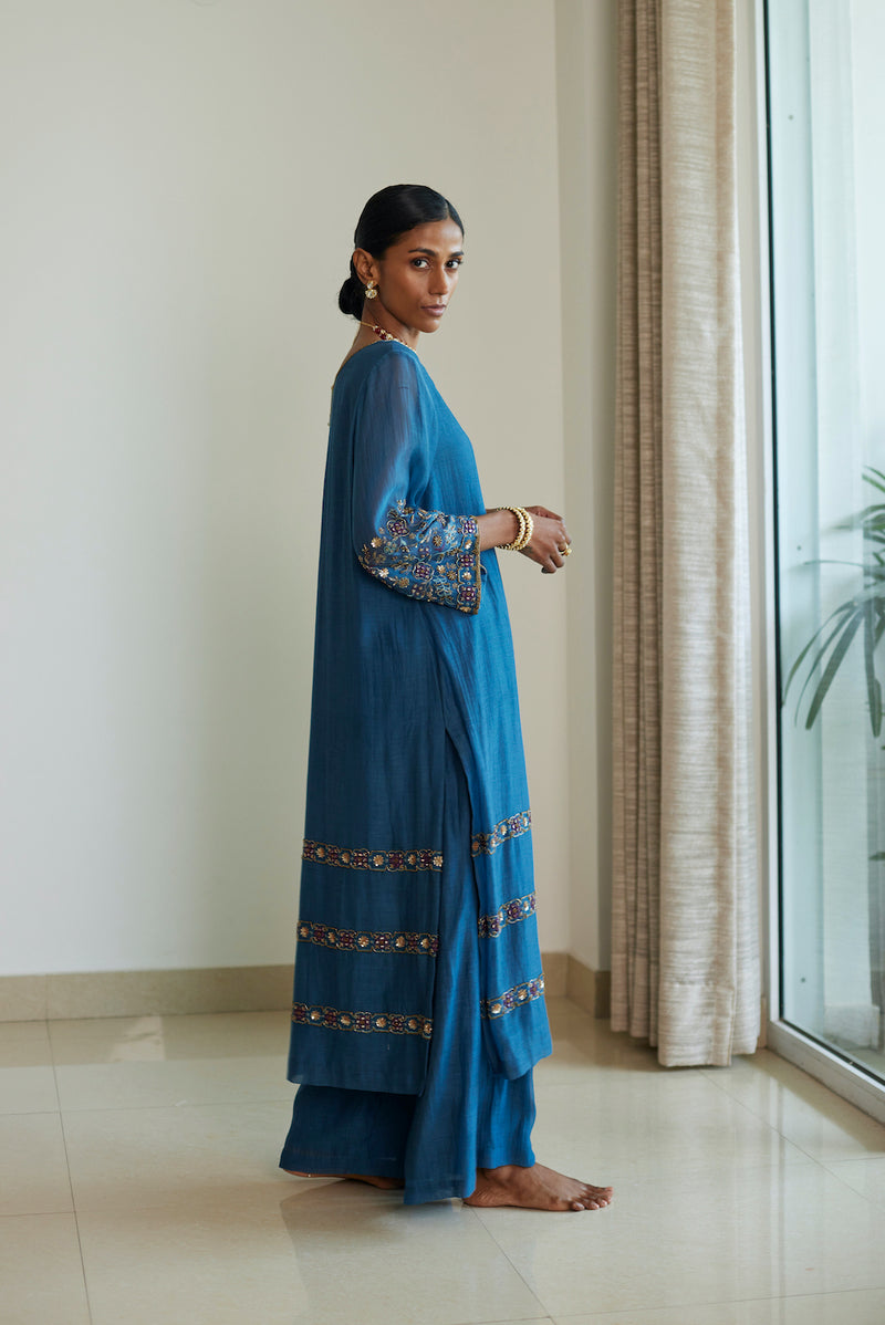 Blue Rekha Kurta Set