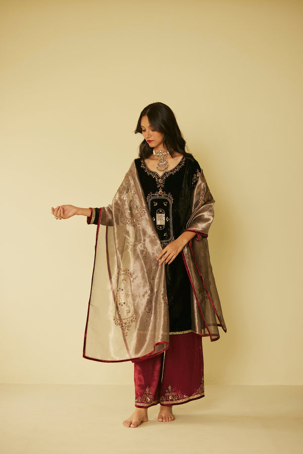 Silver Dareecha Tissue Dupatta