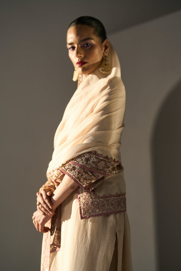 Cream Pavit Dupatta