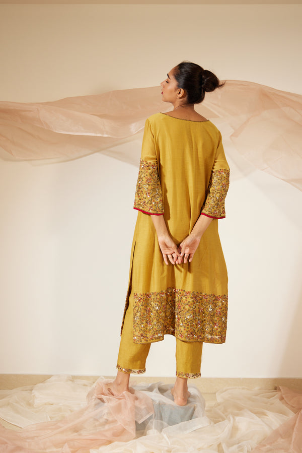 Yellow Gulaal Kurta Set